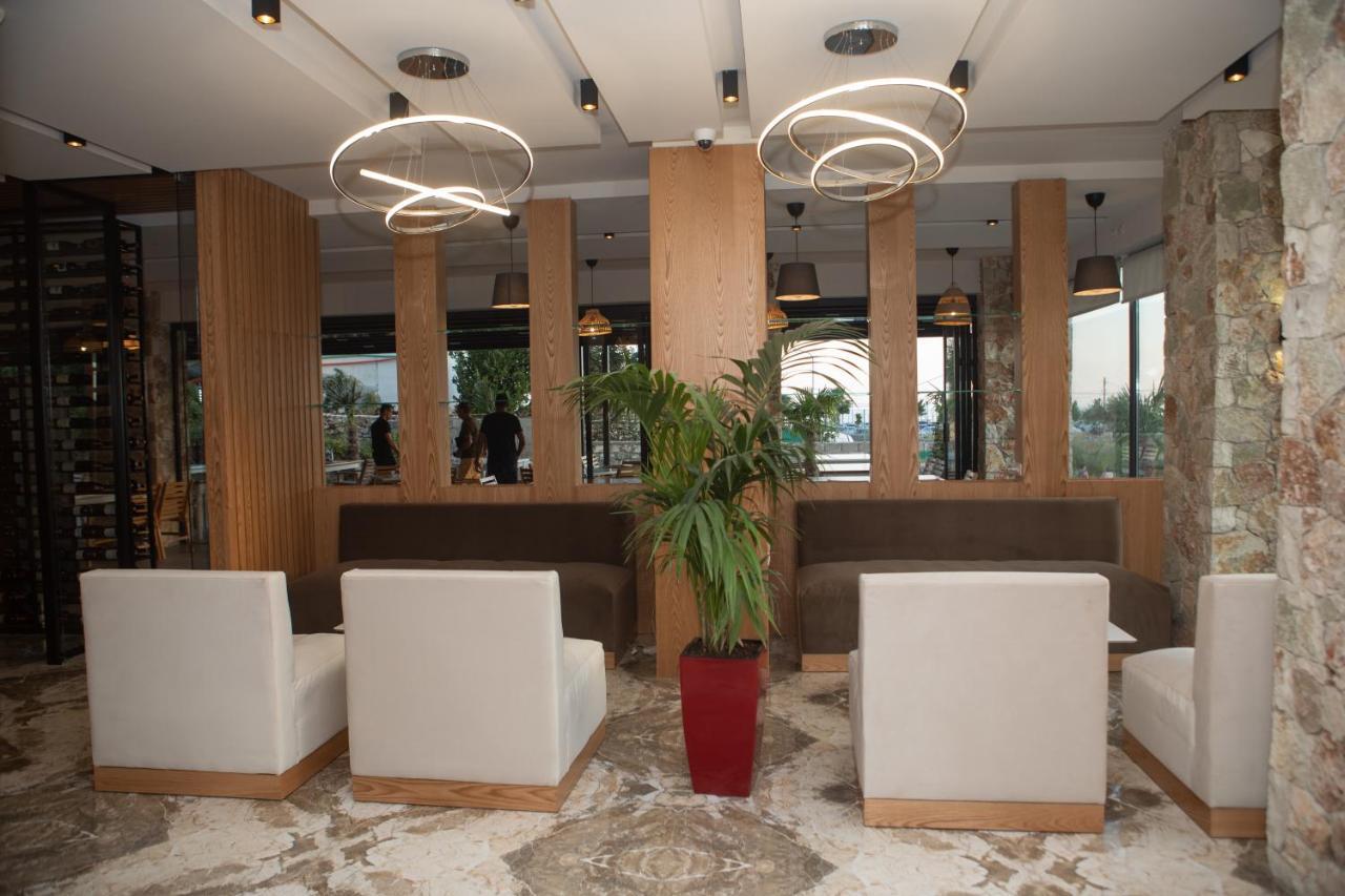 Hotel Qeparo Ngoại thất bức ảnh