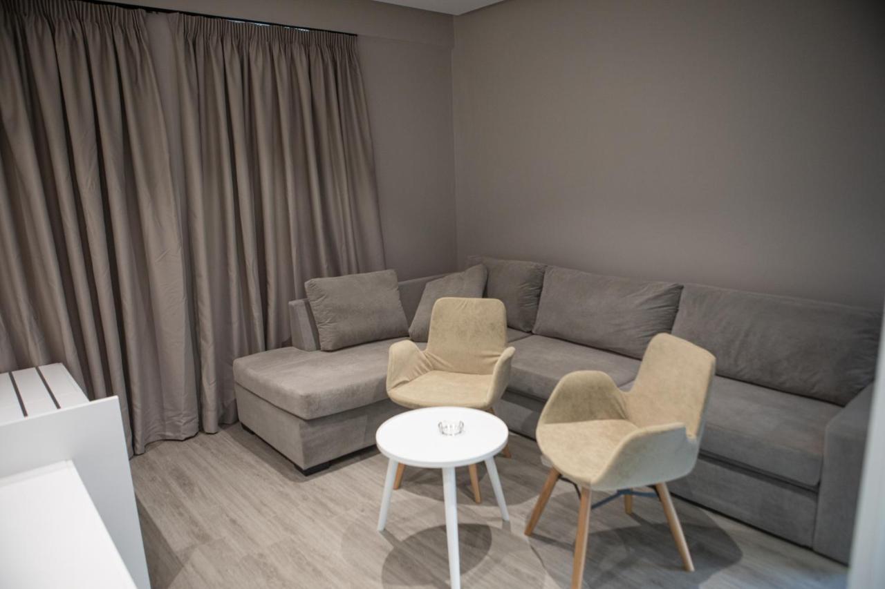 Hotel Qeparo Ngoại thất bức ảnh