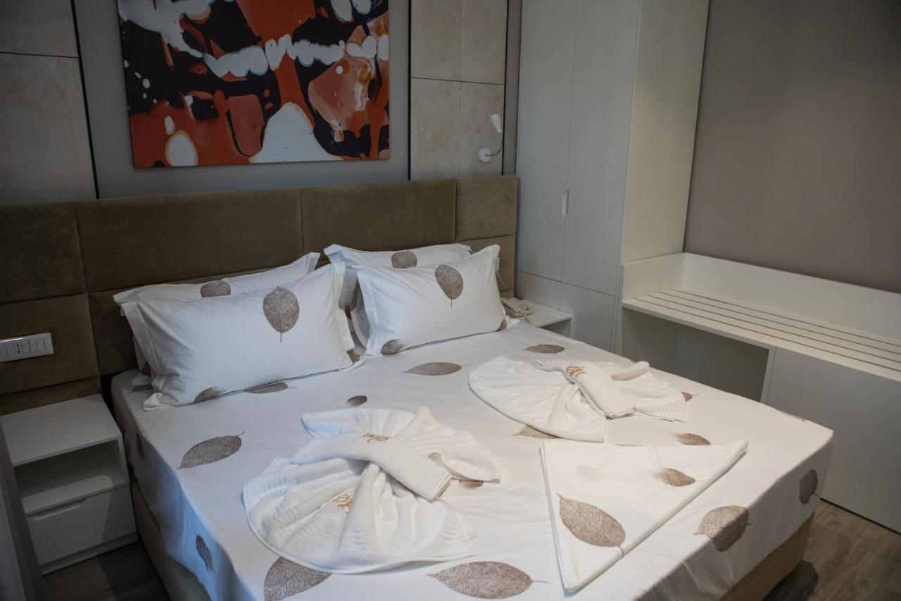 Hotel Qeparo Ngoại thất bức ảnh