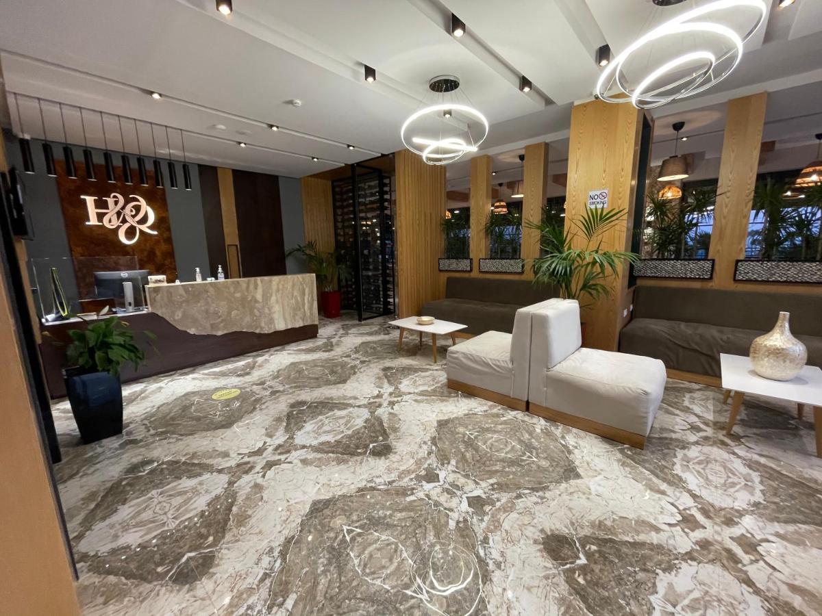 Hotel Qeparo Ngoại thất bức ảnh